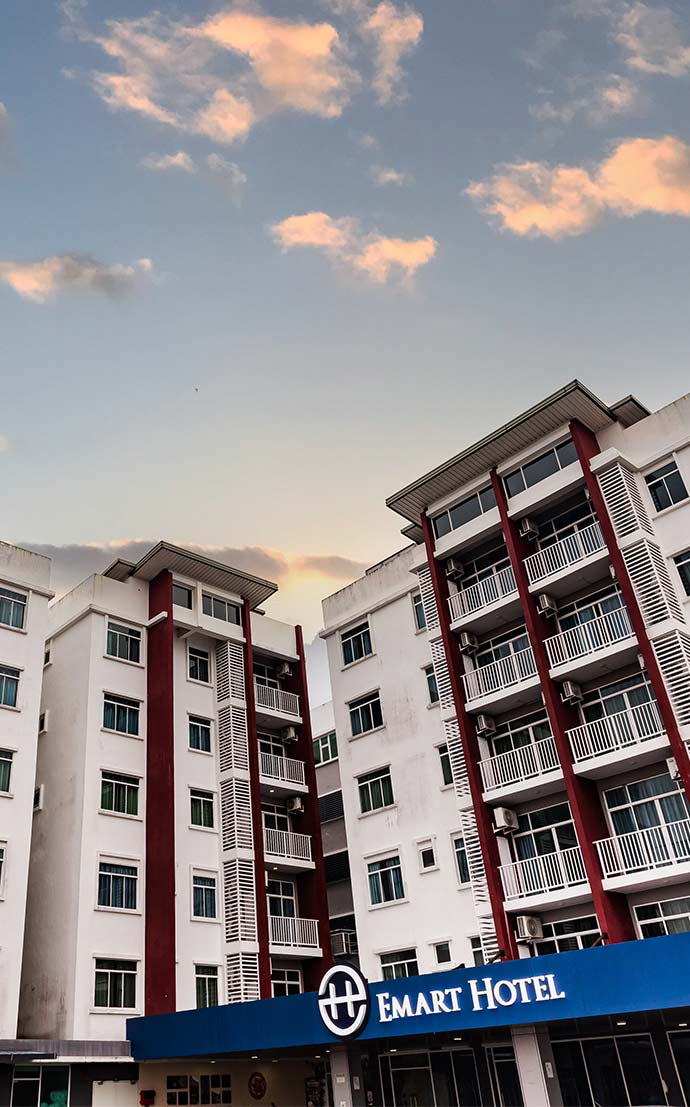 emart-hotel