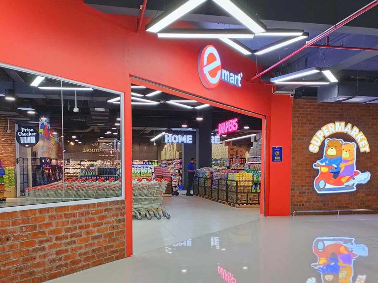 Emart Moyan Opening 2021